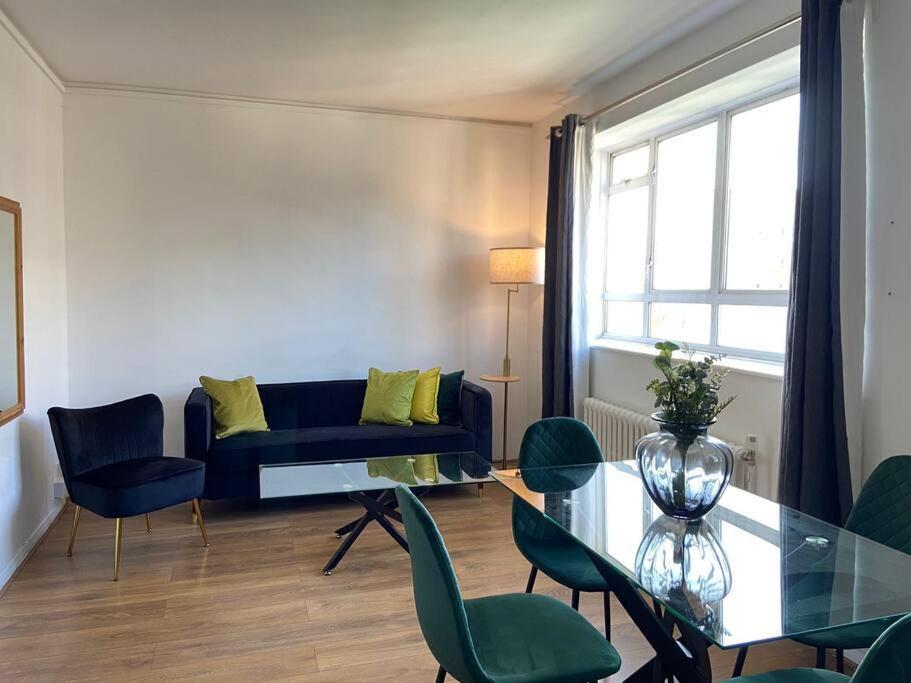 דירות לונדון Charming Retreat In Pimlico מראה חיצוני תמונה